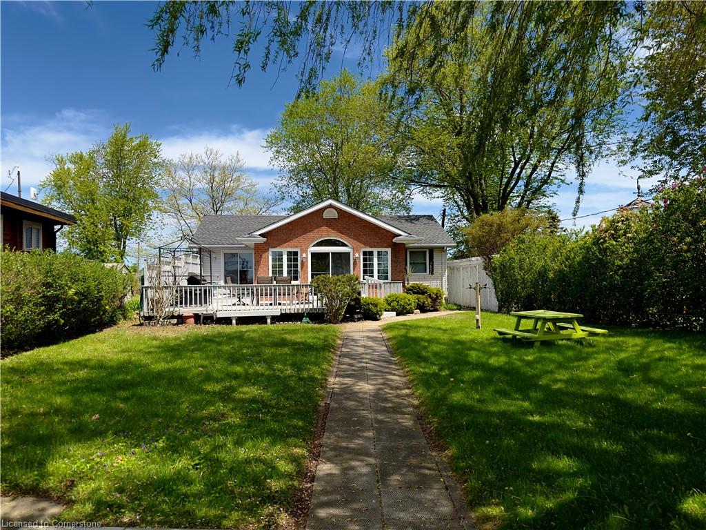 12529 Lakeshore Rd, Wainfleet, ON L0S 1V0