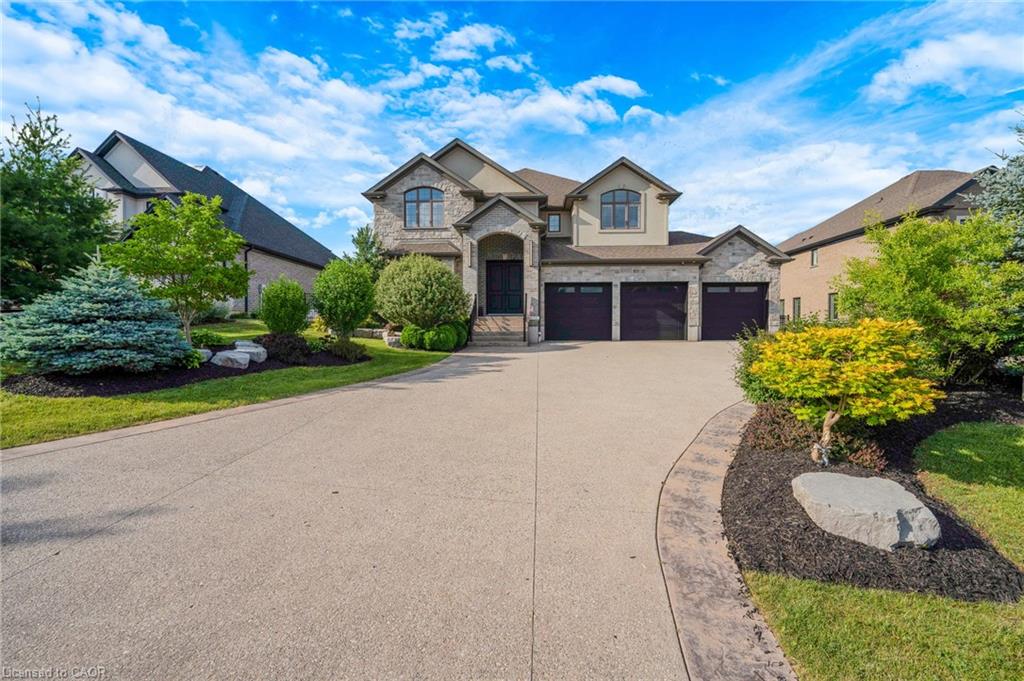 209 River Birch St, Kitchener, ON N2C 2V3