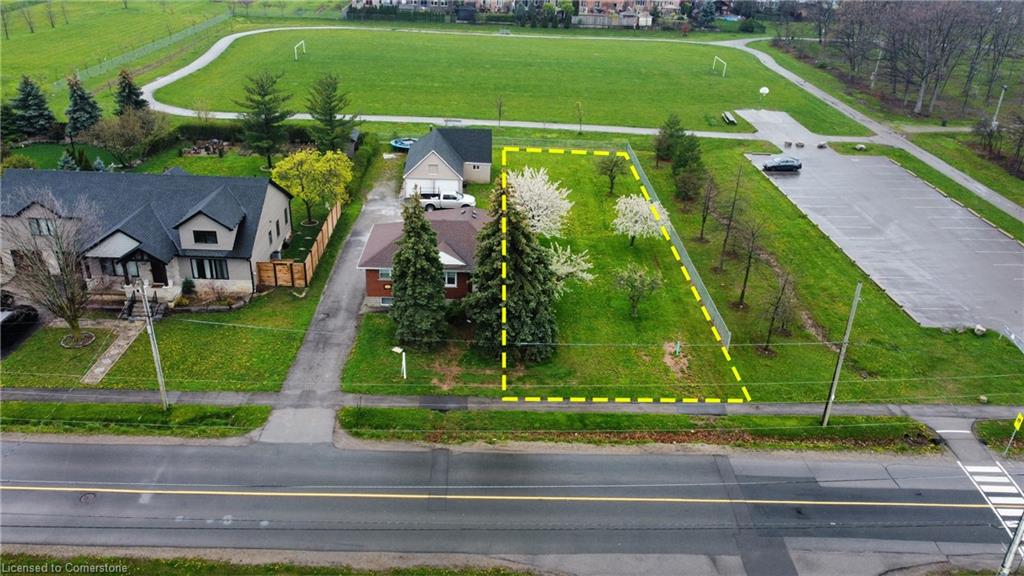 1342 Barton St, Hamilton, ON L8E 5L1