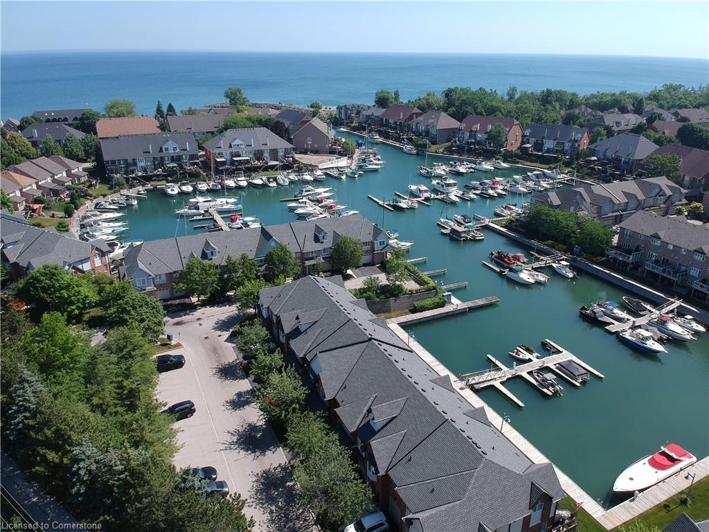 145 Edgewater Drive Unit 22, Hamilton, ON L8E 4Z2