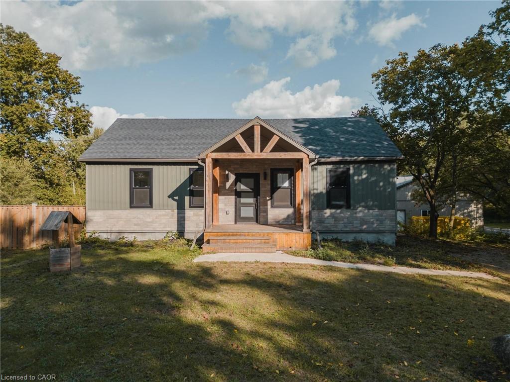 8 Talbot St, Brant, ON N0E 1R0