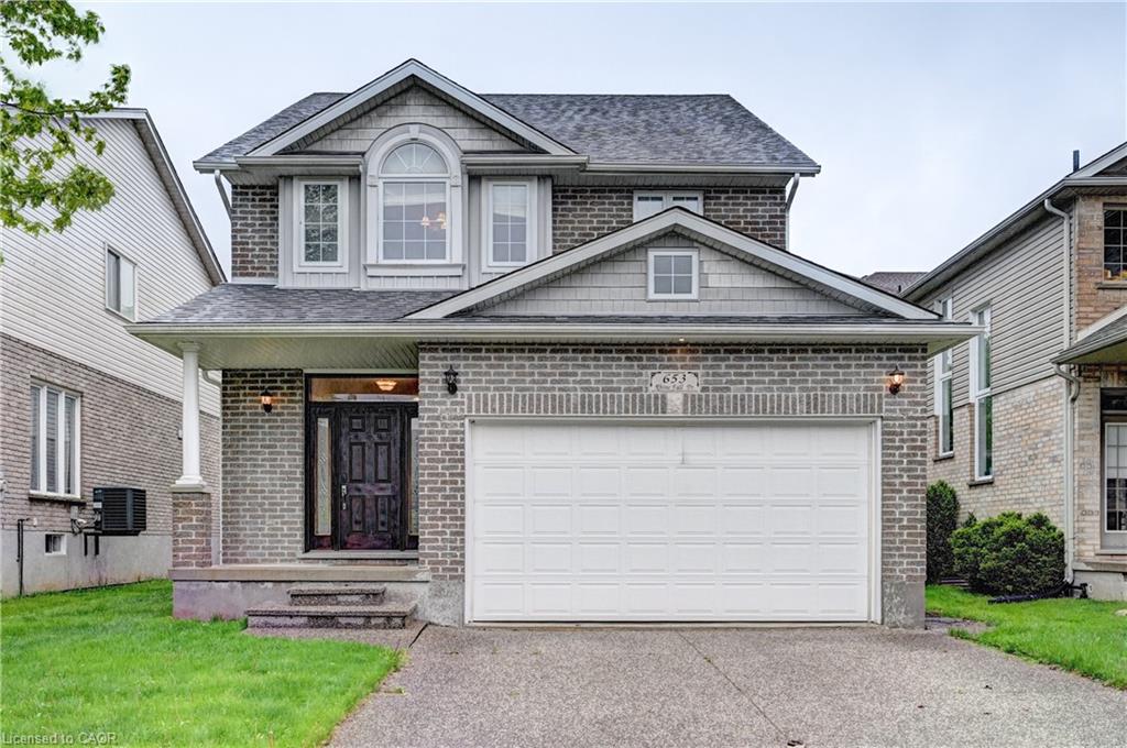 653 Rhine Fall Dr, Waterloo, ON N2V 2S8