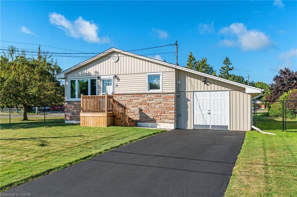 18 Laidlaw St, Hagersville, ON N0A 1H0