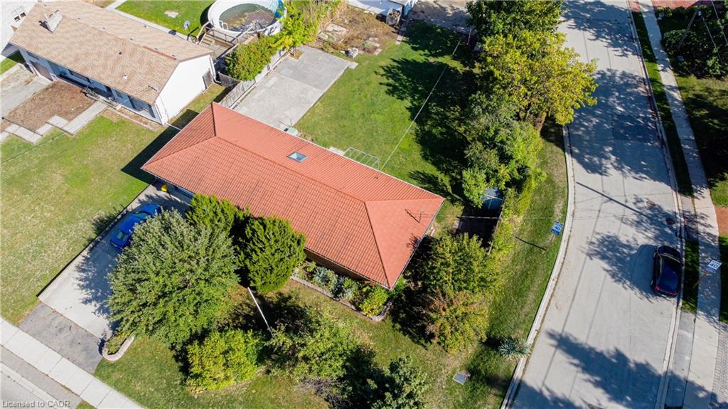 82 Millen Rd, Hamilton, ON L8G 3G2