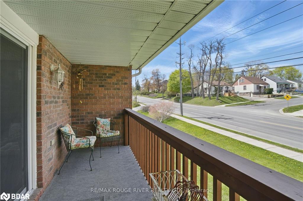 475 Parkhill Road W Unit 222, Peterborough, ON K9H 7M5