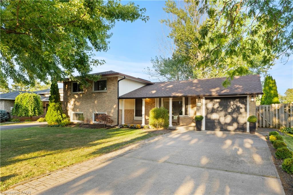 5038 Hartwood Ave, Beamsville, ON L3J 0A3