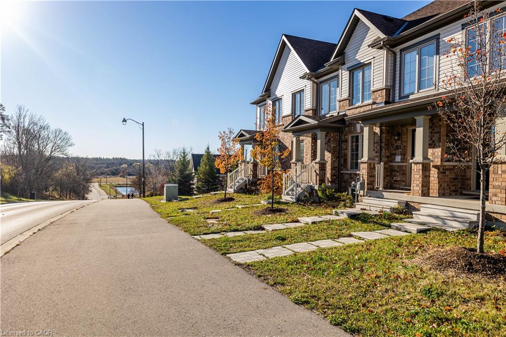 764 Linden Dr, Cambridge, ON N3H 0E3