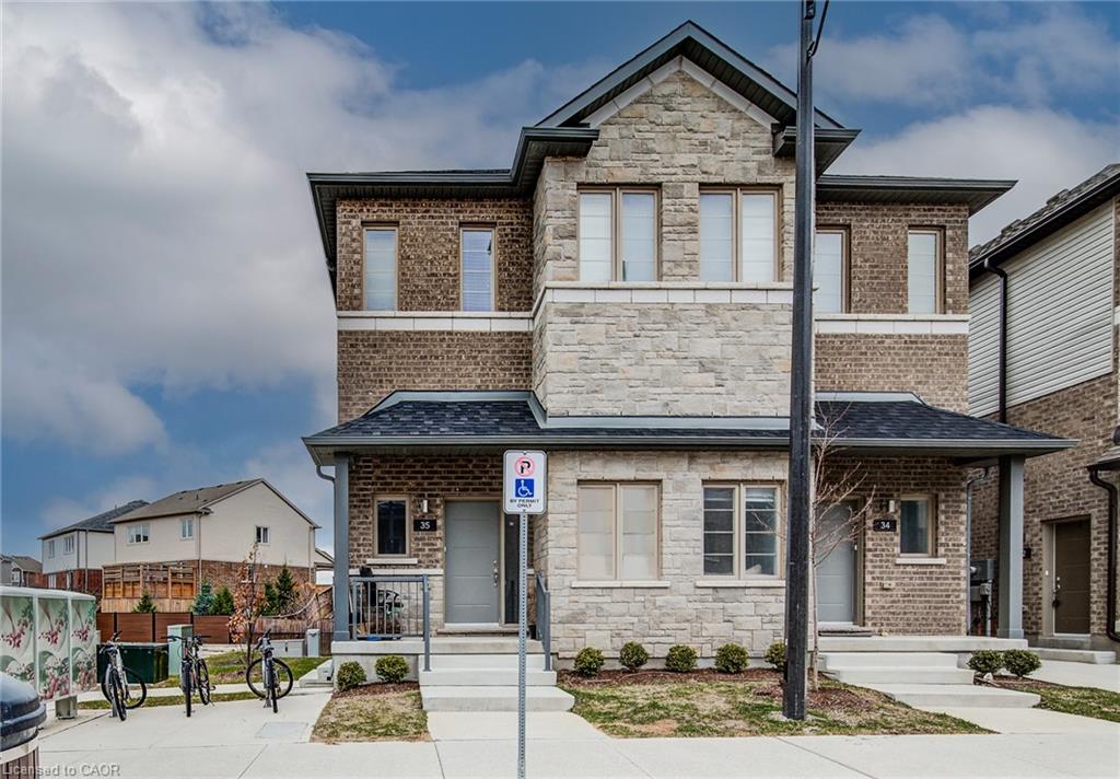 205 W Oak Trail Unit 35, Kitchener, ON N2R 0R9
