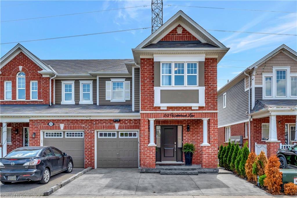 212 Waterbrook Ln, Kitchener, ON N2P 0H7