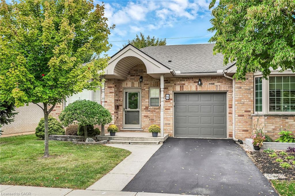 46 Northernbreeze St, Hamilton, ON L9B 2S4