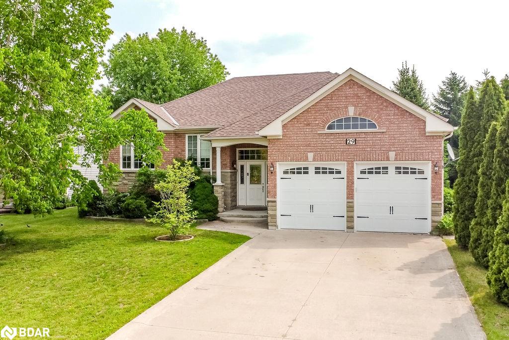 29 Old Hickory Ln, Wasaga Beach, ON L9Z 3B1