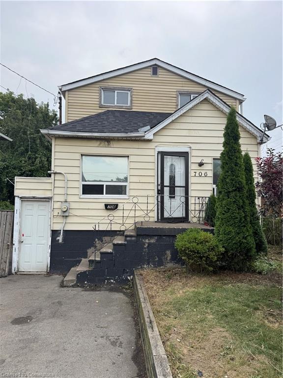 706 Tate Ave, Hamilton, ON L8H 6L7