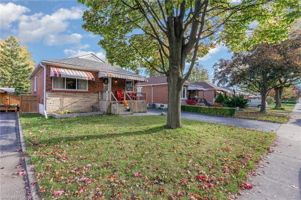 55 E 44th St, Hamilton, ON L8T 3G8