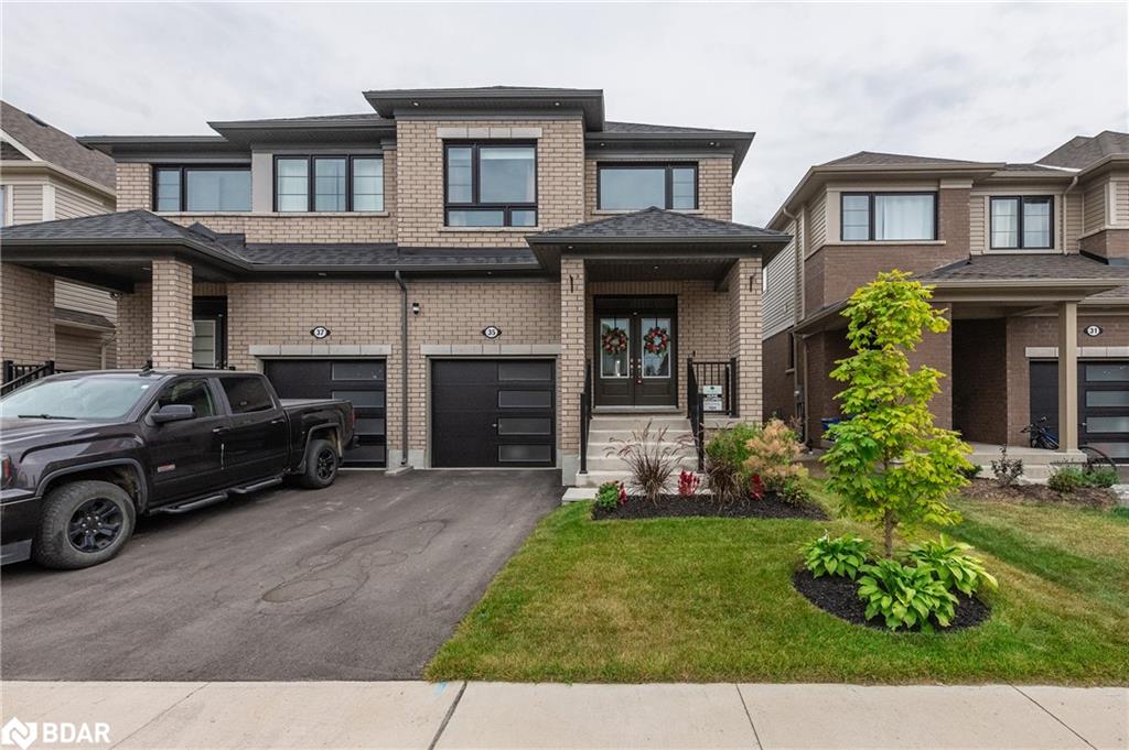 35 Povey Rd, Fergus, ON N1M 0J5
