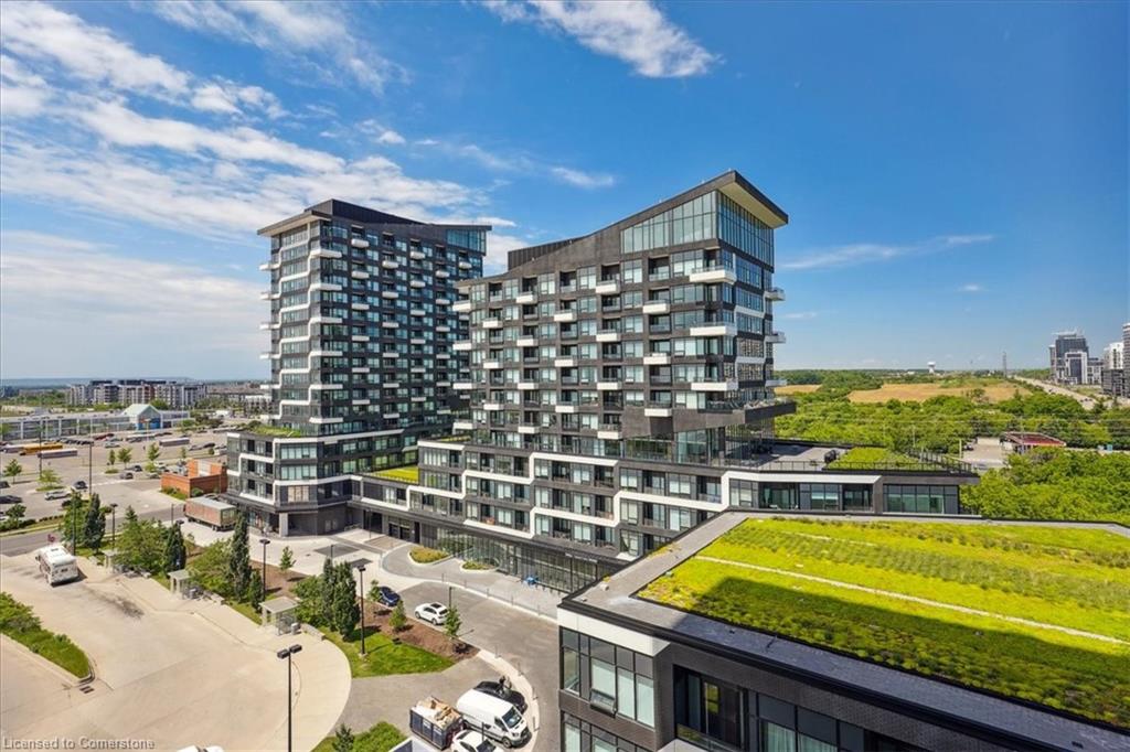 297 Oak Walk Drive Unit 805, Oakville, ON L6H 3R6