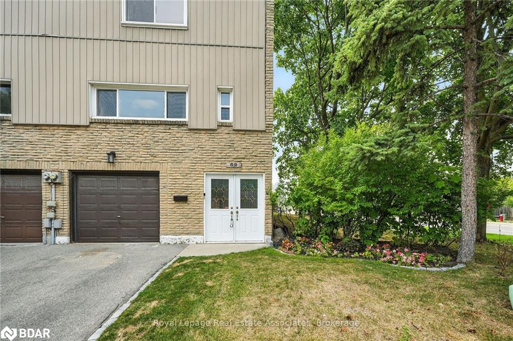 400 Bloor Street Unit 69, Mississauga, ON L5A 3M8
