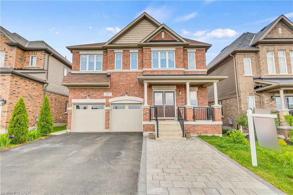 214 Blair Creek Dr, Kitchener, ON N2P 0G2