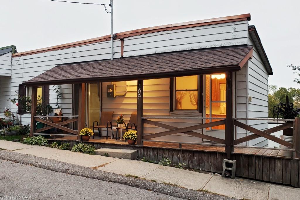 109 Front St, Wilmot, ON N0B 2E0