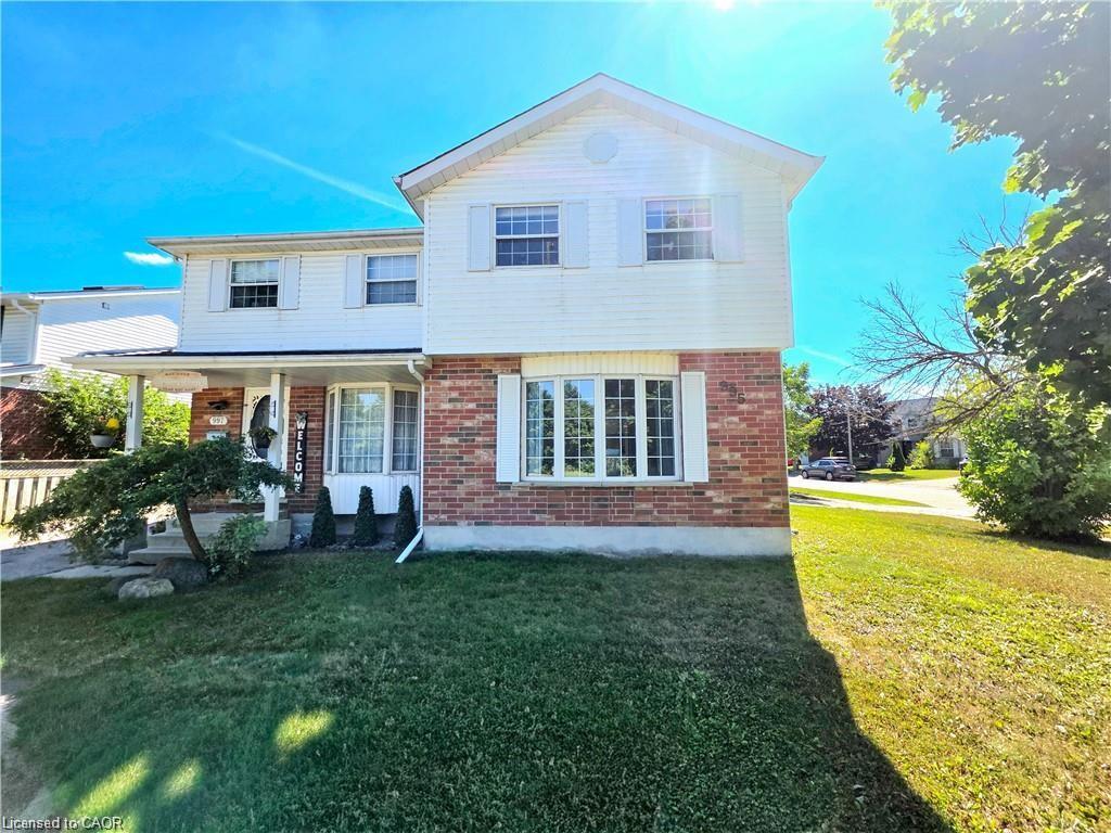 995 Elgin St N, Cambridge, ON N1R 8J2