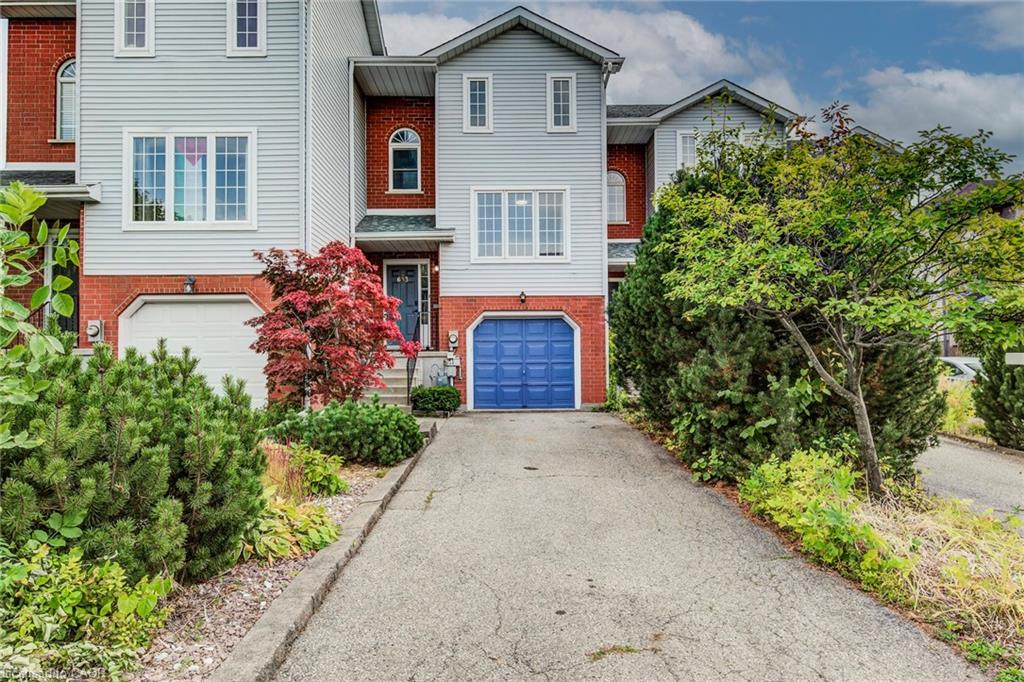 633 Grange Cres, Waterloo, ON N2T 2L9