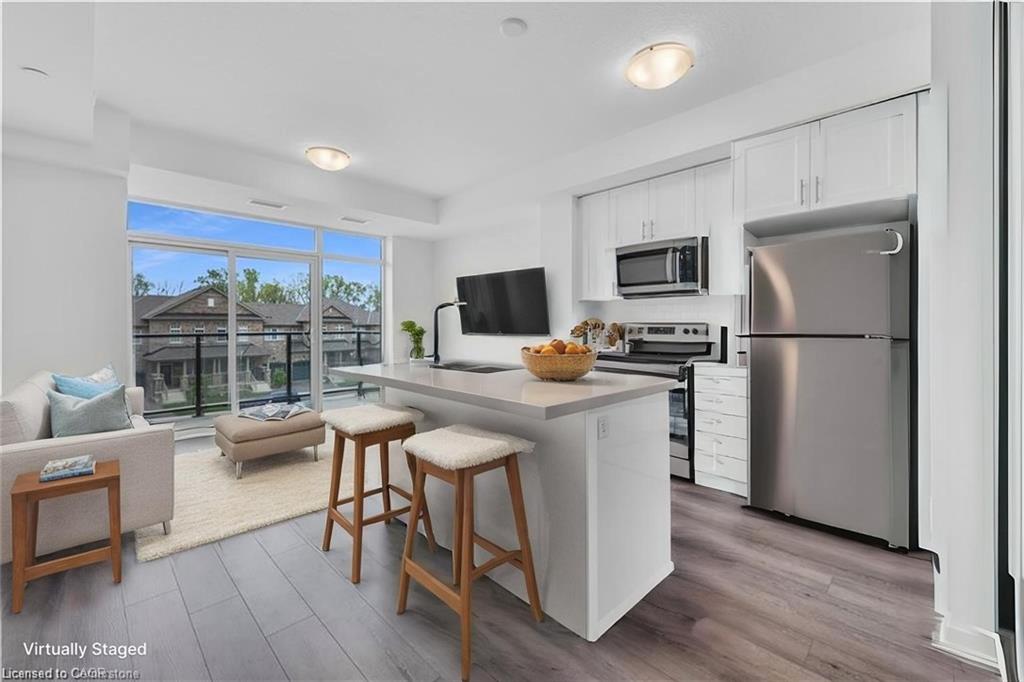 470 Dundas Street E Unit 220, Waterdown, ON L0R 2H4