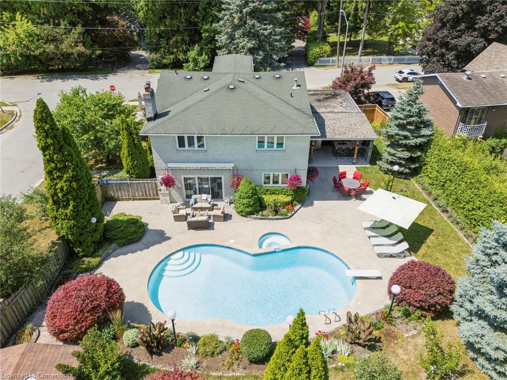 77 German Mills Rd, Thornhill, ON L3T 4H8