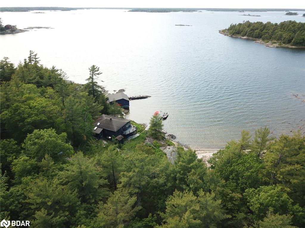 25 Shawanaga Landing Rd, Pointe Au Baril, ON P0G 1K0