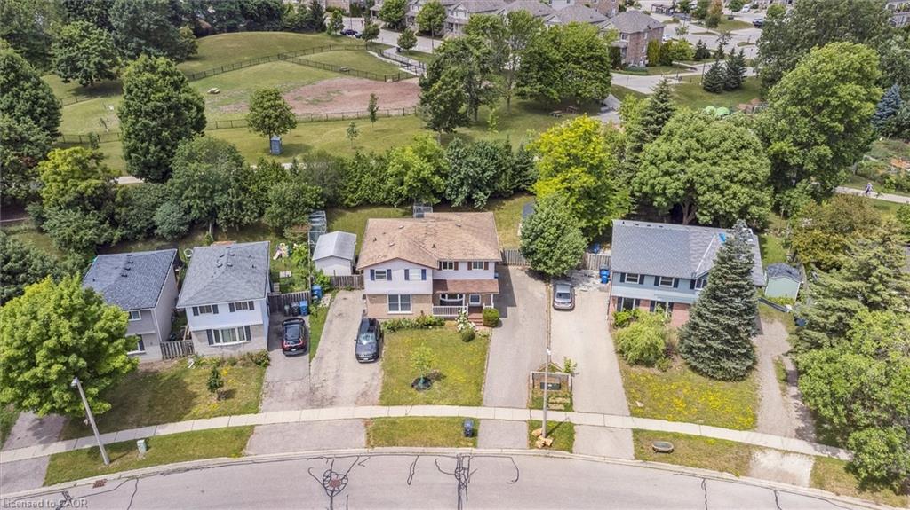 30 Leacock Ave, Guelph, ON N1E 6R1