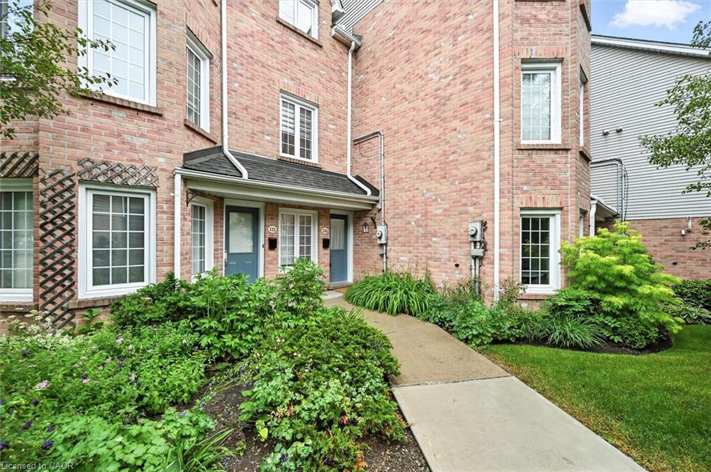 2110 Cleaver Avenue Unit 228, Burlington, ON L7M 3Z4