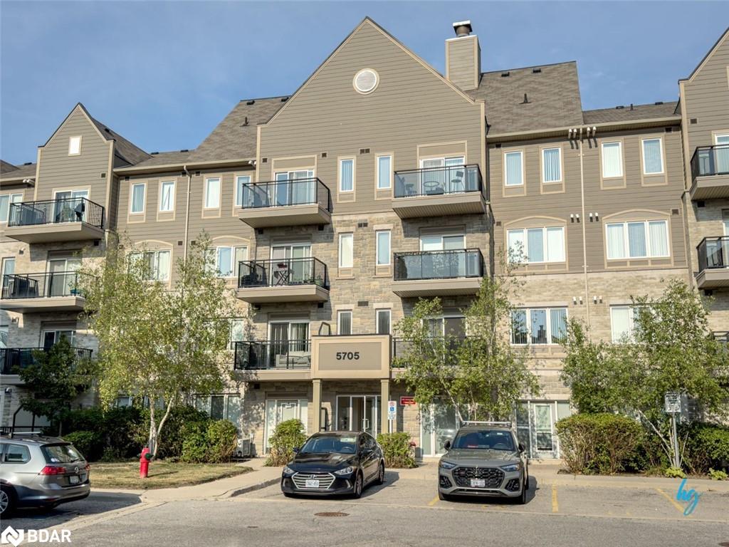 5705 Long Valley Road Unit 309, Mississauga, ON L5M 0M3