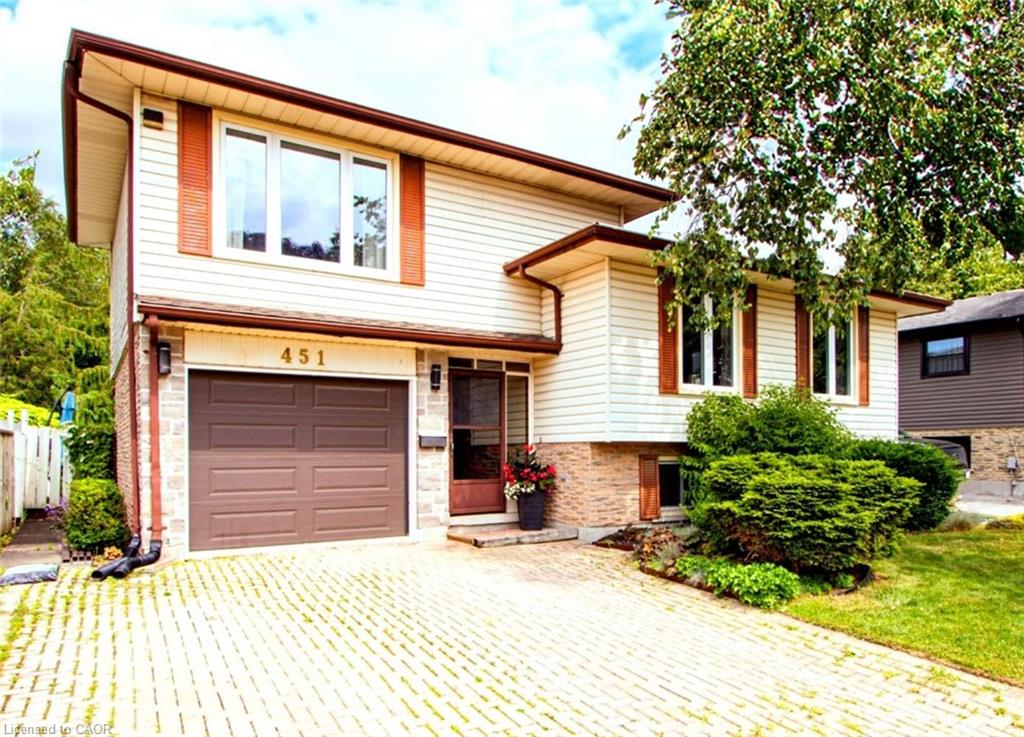 451 Lampman Pl, Woodstock, ON N4S 8L7