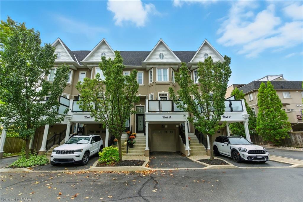 117 Nelson Street Unit 3, Oakville, ON L6L 3J1