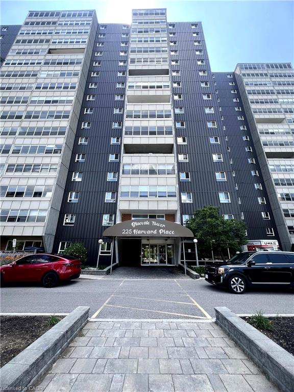 225 Harvard Pl, Waterloo, ON N2J 4H4