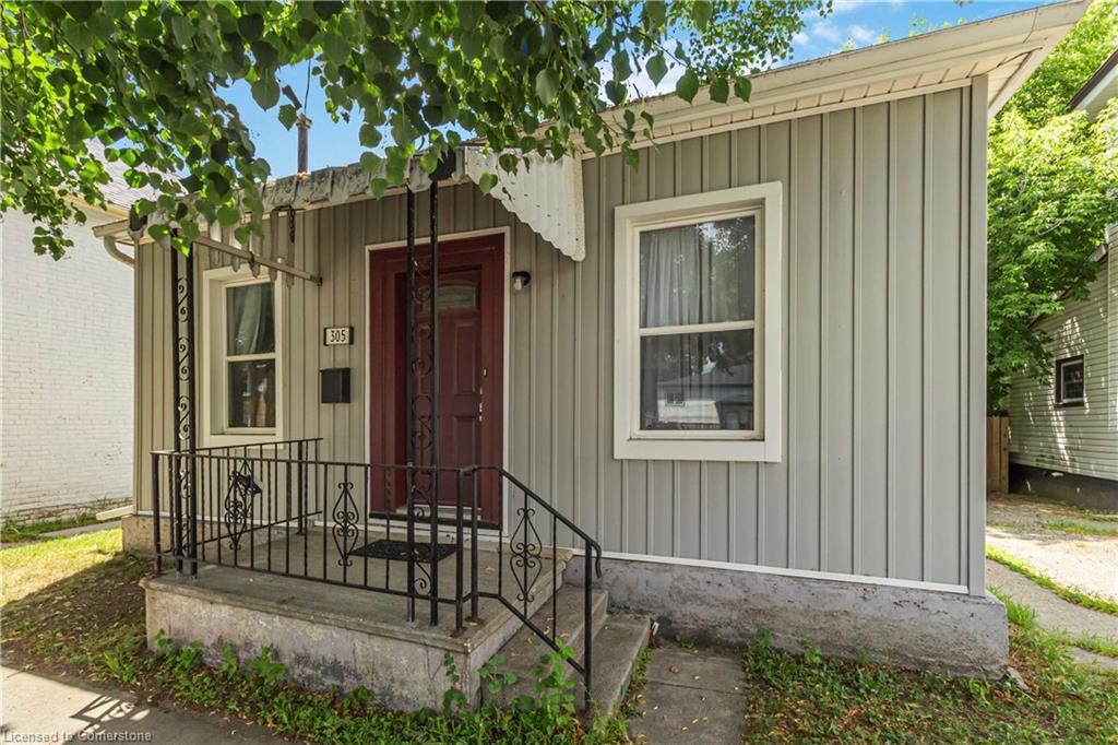 305 Dalhousie St, Brantford, ON N3S 3V6