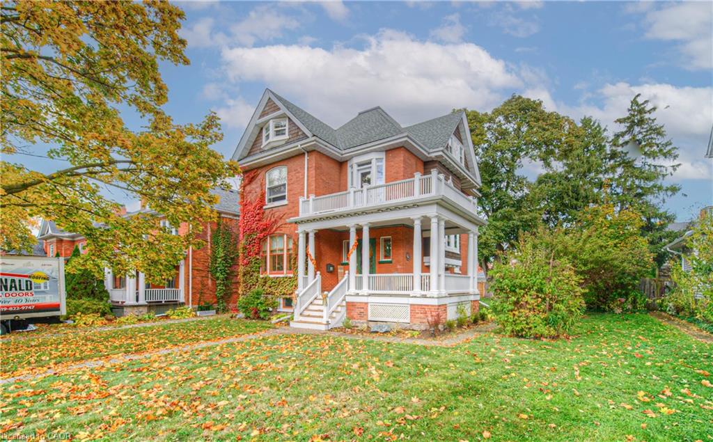 543 Queenston Rd, Cambridge, ON N3H 3J9