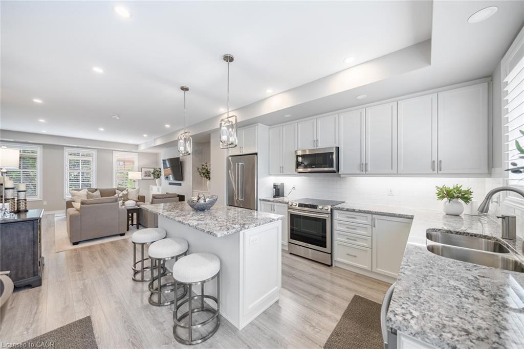 2362 New Street Unit 8, Burlington, ON L7R 4P8