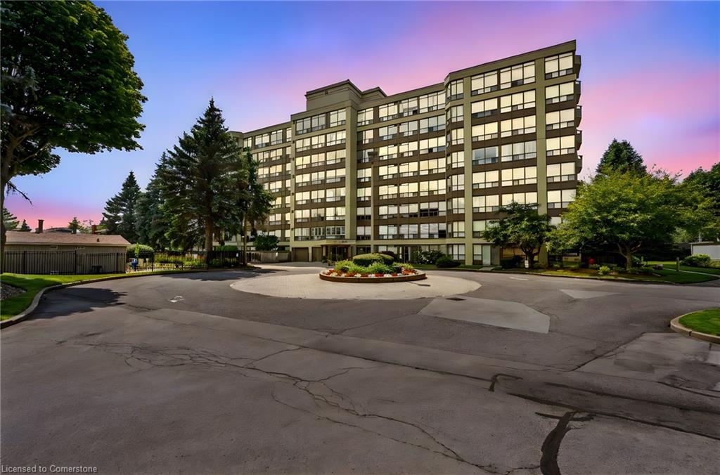 5100 Dorchester Road Unit 704, Niagara Falls, ON L2E 7H4