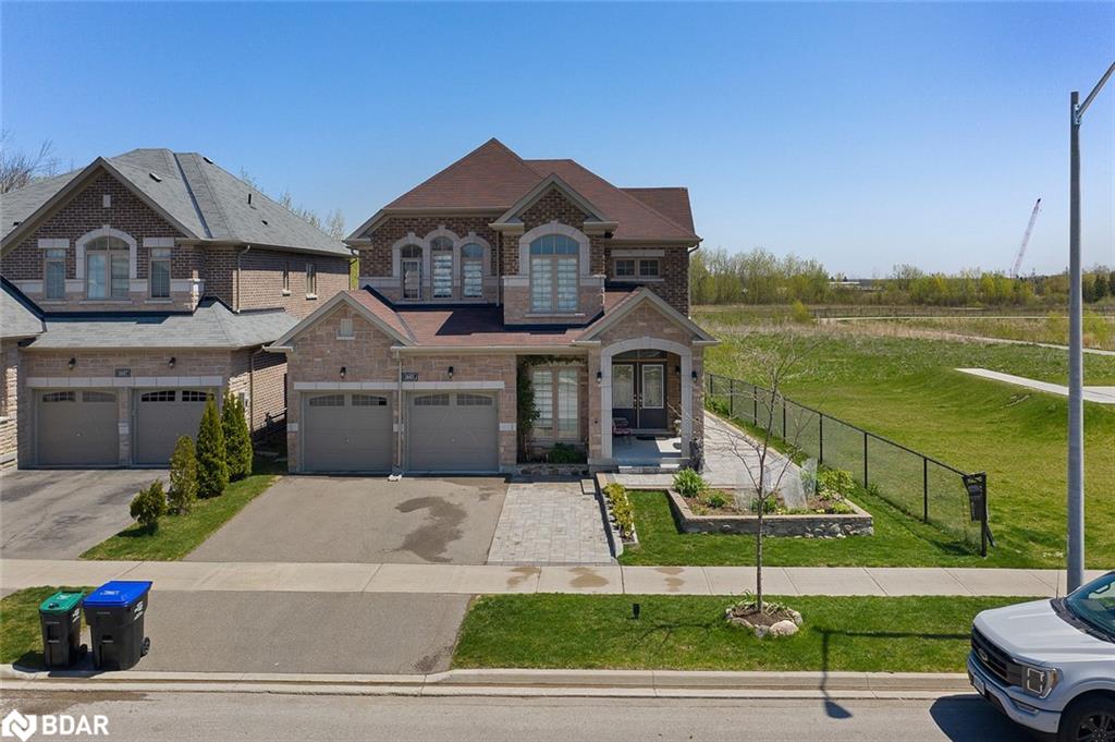 1601 Emberton Way, Innisfil, ON L9S 0N4