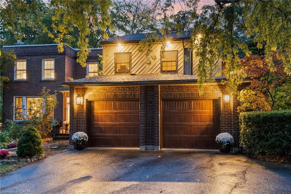73 Lemon St, Guelph, ON N1E 2H4