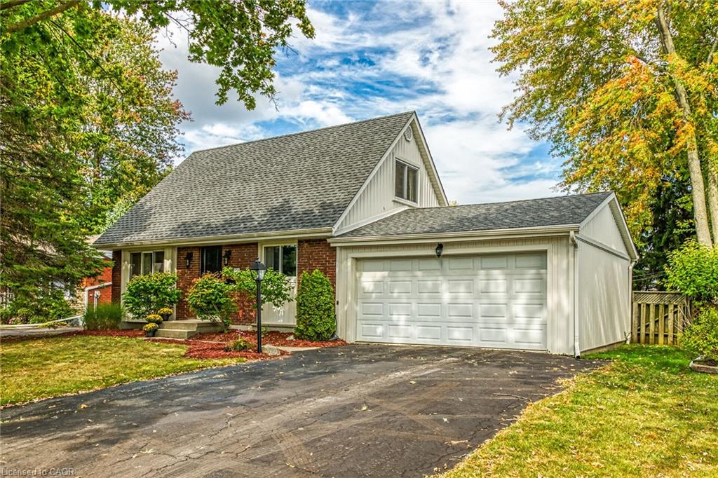 325 Brookfield Blvd, Dunnville, ON N1A 1L7