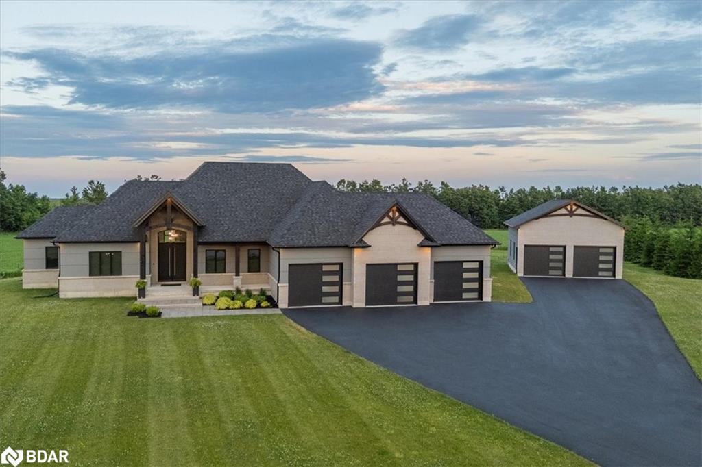 1 Best Ct, Oro-Medonte, ON L0L 2L0