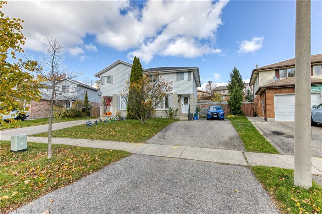 36 Benesfort Dr, Kitchener, ON N2N 3B6