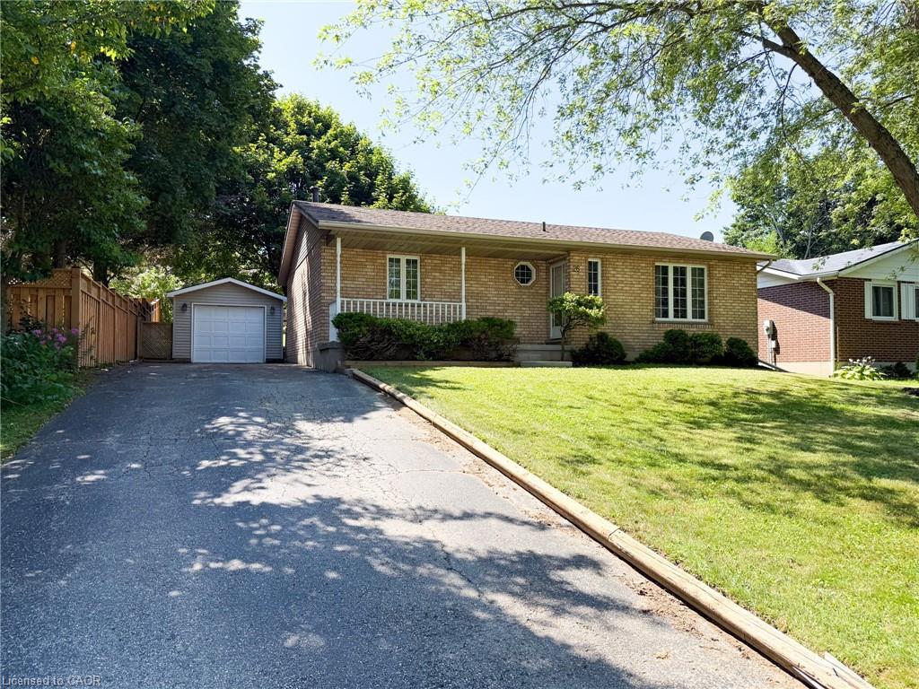 26 Lingwood Dr, Waterford, ON N0E 1Y0