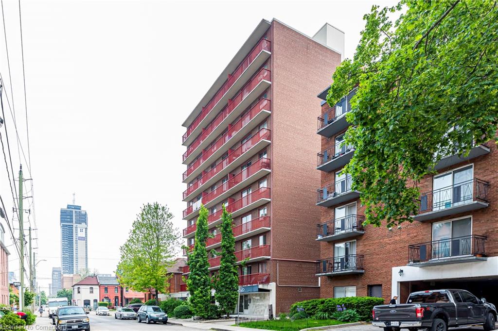 141 Catharine Street S Unit 902, Hamilton, ON L8N 2J7