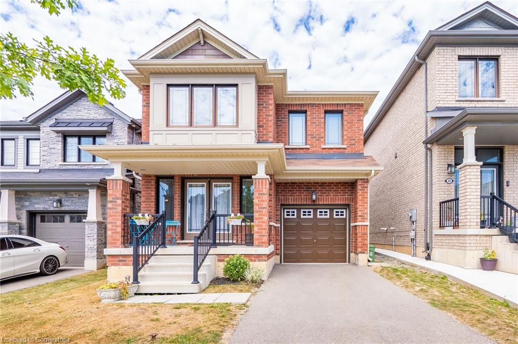 22 Scarletwood St, Hamilton, ON L8J 0K8