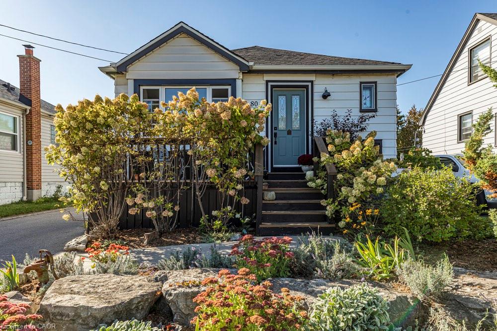 80 E 39th St, Hamilton, ON L8V 4H3