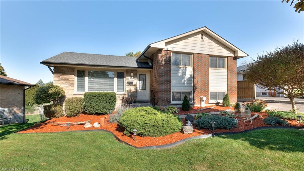 933 Alice St, Woodstock, ON N4S 2J9
