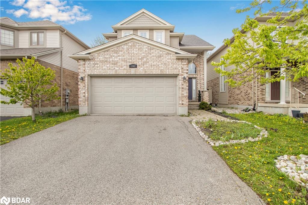 1162 Smither Rd, London, ON N6G 5R8