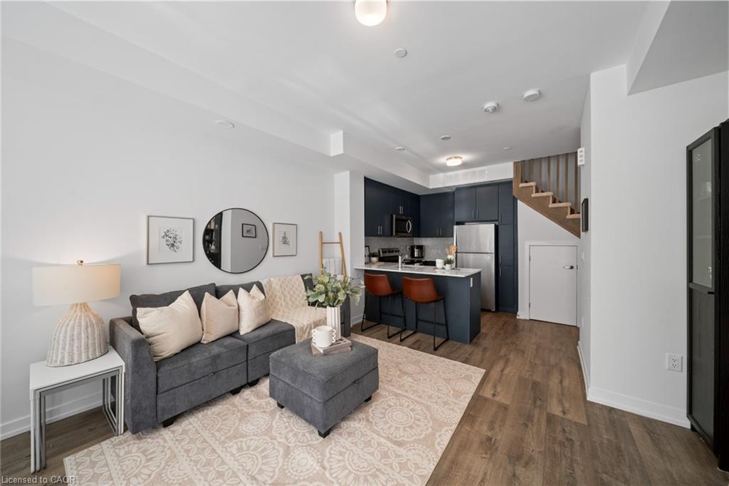 3546 Colonial Drive Unit 10, Mississauga, ON L5L 0C1
