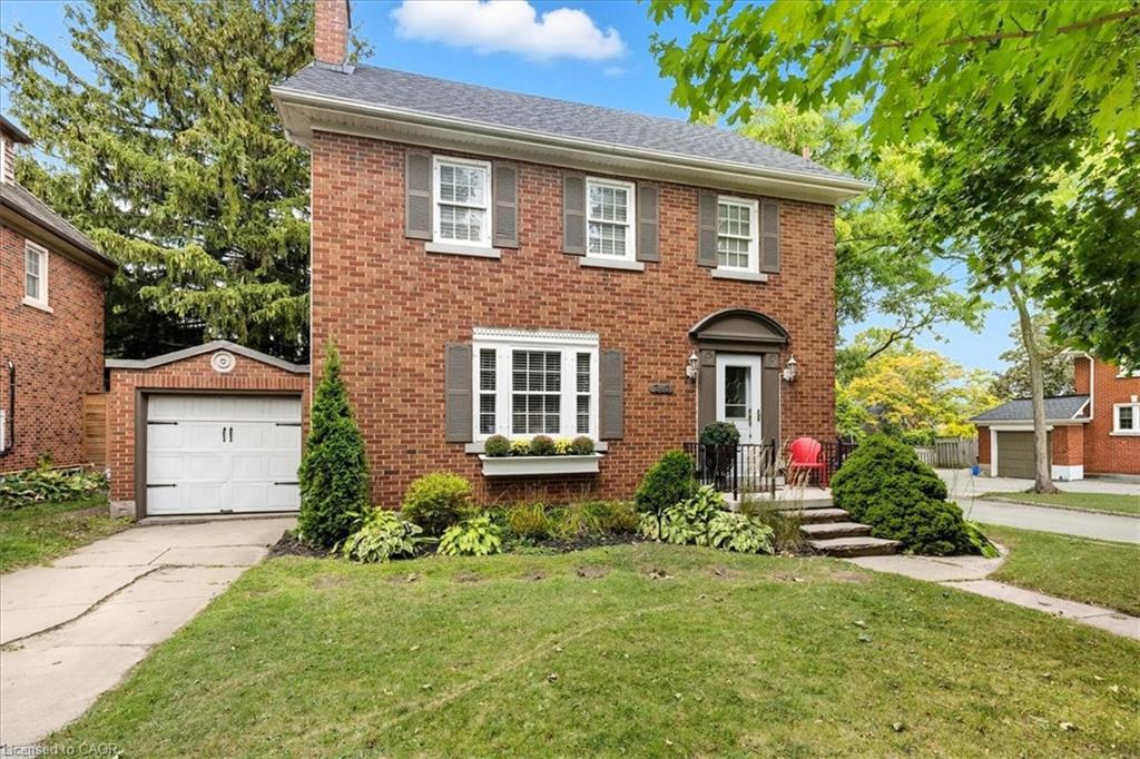 240 Cameron St N, Kitchener, ON N2H 3B4